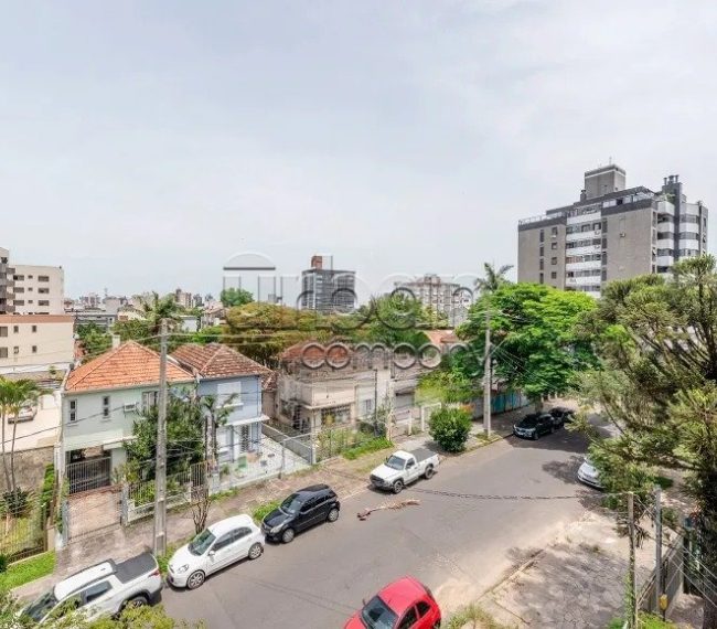 Apartamento com 86m², 3 quartos, 1 suíte, 2 vagas, no bairro Petrópolis em Porto Alegre