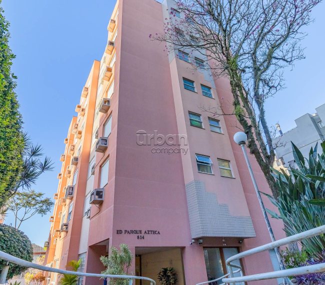 Apartamento com 113m², 3 quartos, 1 suíte, 2 vagas, no bairro Rio Branco em Porto Alegre