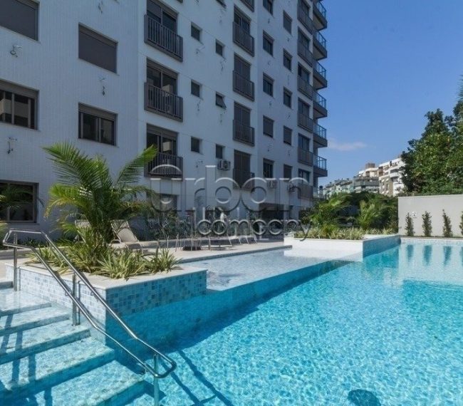 Apartamento com 105m², 3 quartos, 1 suíte, 2 vagas, no bairro Menino Deus em Porto Alegre