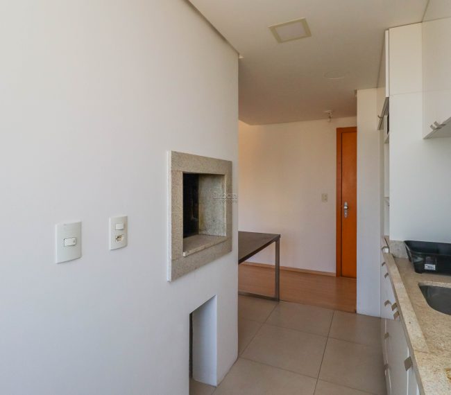 Apartamento com 70m², 2 quartos, 1 suíte, 1 vaga, no bairro São João em Porto Alegre