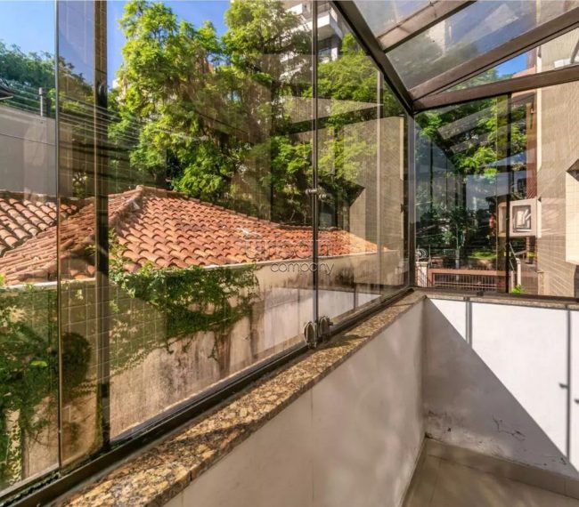 Apartamento com 64m², 2 quartos, 1 suíte, 1 vaga, no bairro Petrópolis em Porto Alegre