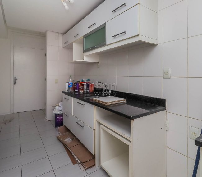 Apartamento com 79m², 3 quartos, 1 suíte, 1 vaga, no bairro Petrópolis em Porto Alegre