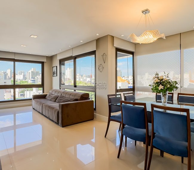 Apartamento com 95m², 2 quartos, 1 suíte, 2 vagas, no bairro Petrópolis em Porto Alegre