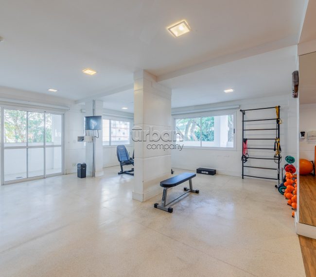 Apartamento com 68m², 2 quartos, 1 suíte, 1 vaga, no bairro Passo da Areia em Porto Alegre