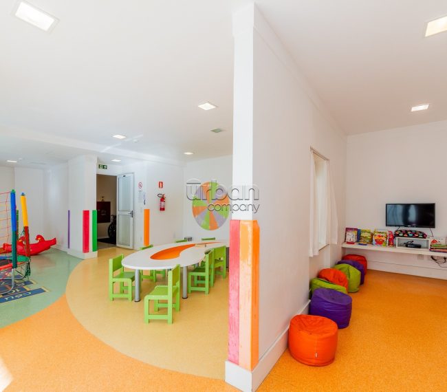 Apartamento com 68m², 2 quartos, 1 suíte, 1 vaga, no bairro Passo da Areia em Porto Alegre