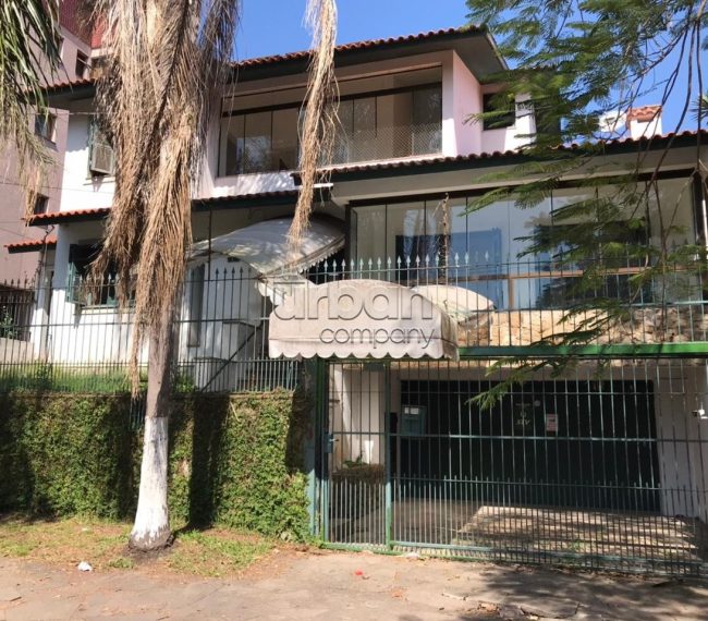 Casa com 417m², 3 quartos, 3 suítes, 4 vagas, no bairro Jardim Lindóia em Porto Alegre