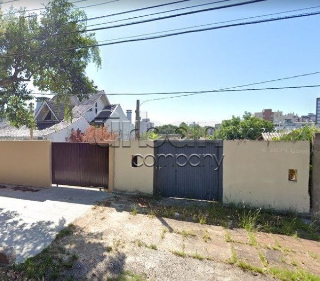 Terreno com 308m², no bairro Cristo Redentor em Porto Alegre