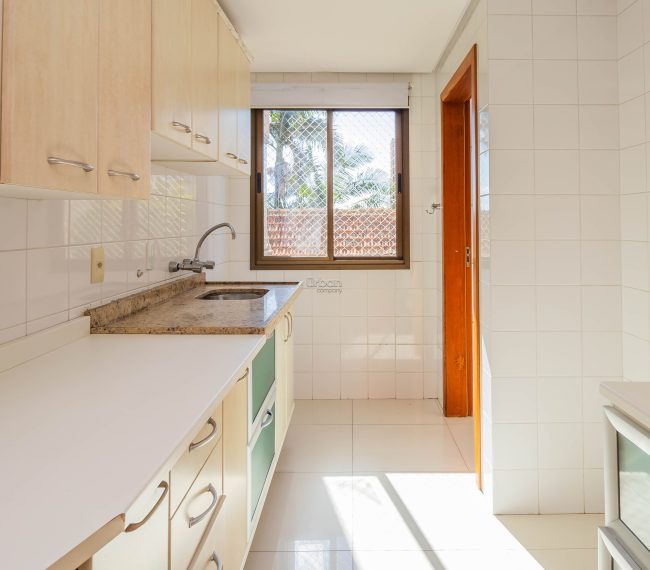 Apartamento com 75m², 2 quartos, 1 suíte, 1 vaga, no bairro Petrópolis em Porto Alegre