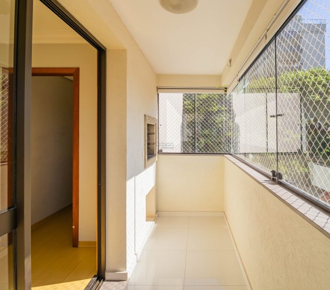 Apartamento com 75m², 2 quartos, 1 suíte, 1 vaga, no bairro Petrópolis em Porto Alegre