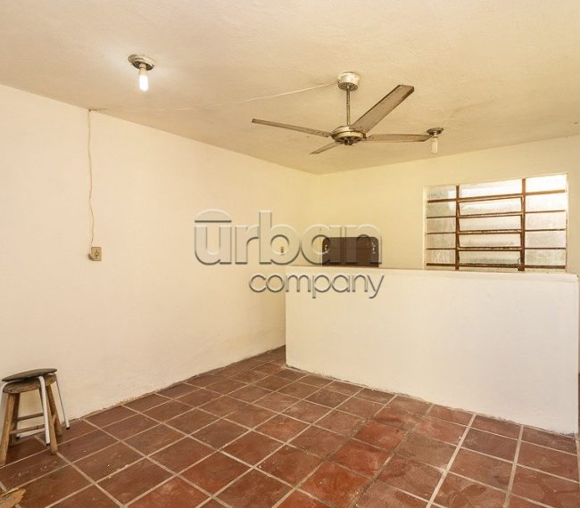 Casa com 171m², 3 quartos, 1 suíte, 4 vagas, no bairro Vila Ipiranga em Porto Alegre