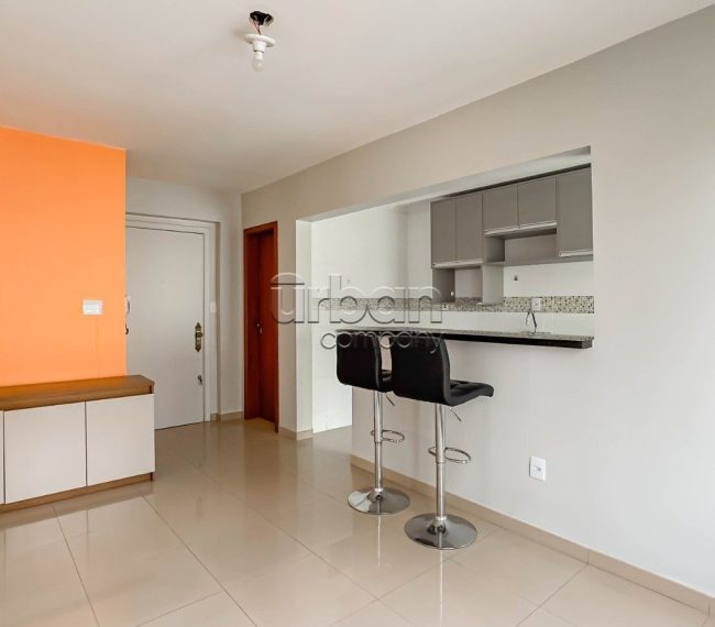 Apartamento com 58m², 2 quartos, 1 vaga, no bairro Auxiliadora em Porto Alegre