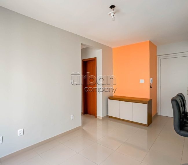 Apartamento com 58m², 2 quartos, 1 vaga, no bairro Auxiliadora em Porto Alegre