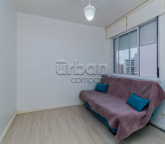 Apartamento com 95m², 3 quartos, 1 suíte, 2 vagas, no bairro Jardim Lindóia em Porto Alegre