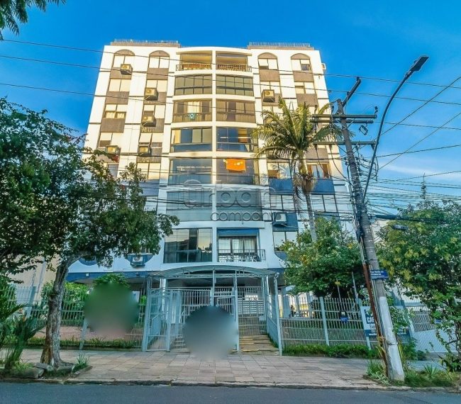 Apartamento com 103m², 3 quartos, 1 suíte, 1 vaga, no bairro Petrópolis em Porto Alegre