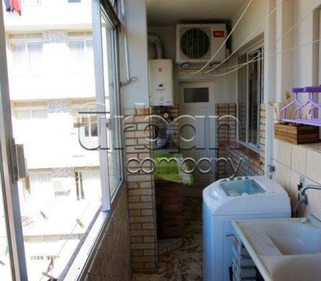 Apartamento com 151m², 3 quartos, 1 suíte, 2 vagas, no bairro Petrópolis em Porto Alegre