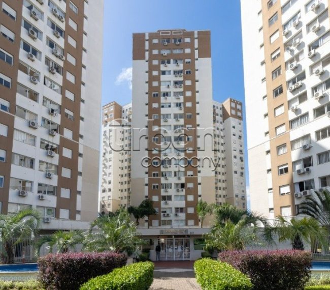 Apartamento com 65m², 2 quartos, 1 suíte, 1 vaga, no bairro Vila Ipiranga em Porto Alegre