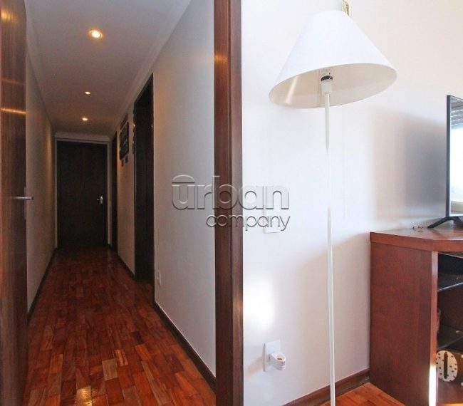 Apartamento com 90m², 2 quartos, 1 suíte, 1 vaga, no bairro Menino Deus em Porto Alegre