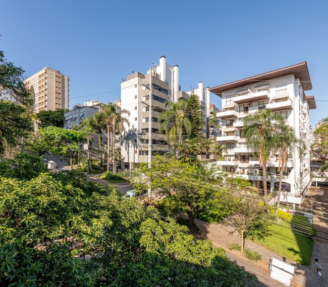 Cobertura com 146m², 2 quartos, 1 vaga, no bairro Petrópolis em Porto Alegre