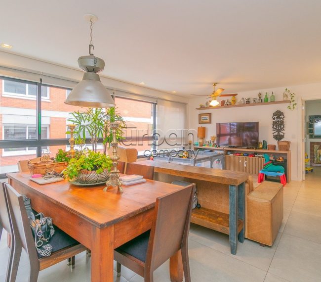 Apartamento com 110m², 2 quartos, 2 vagas, no bairro Petrópolis em Porto Alegre