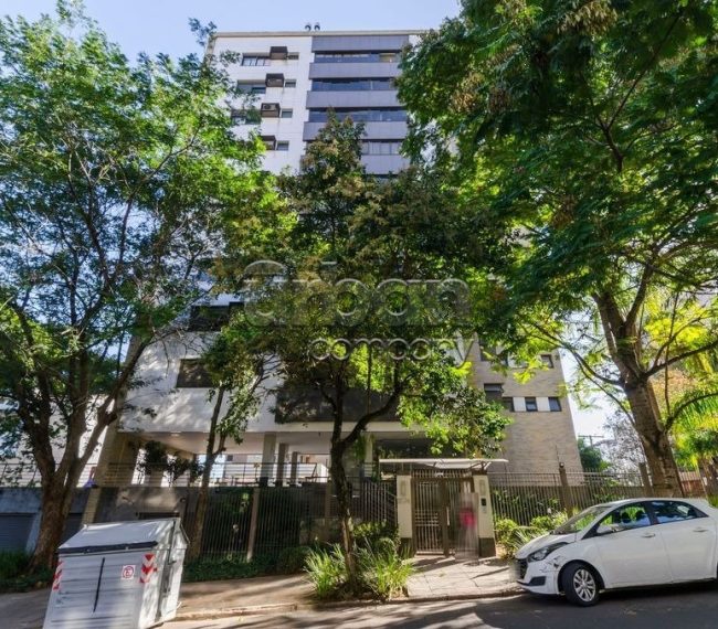 Apartamento com 125m², 3 quartos, 1 suíte, 3 vagas, no bairro Bela Vista em Porto Alegre