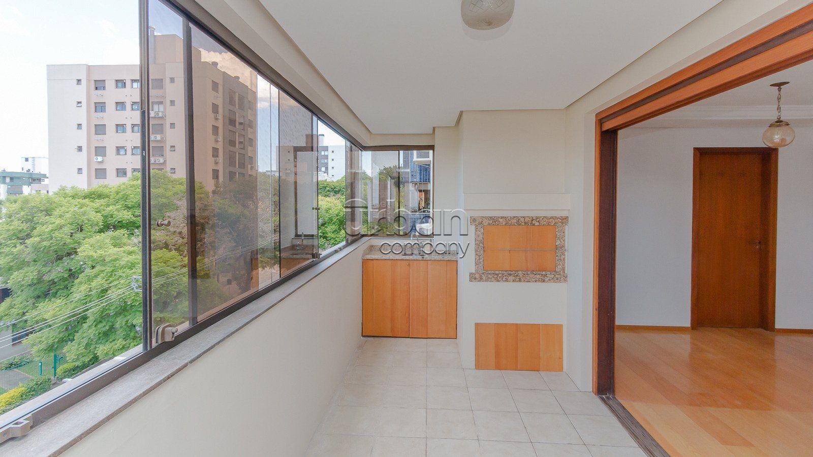 Apartamento com 82m², 2 quartos, 1 suíte, 2 vagas, no bairro Higienópolis em Porto Alegre