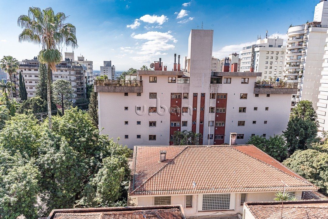 Cobertura com 492m², 3 quartos, 1 suíte, 3 vagas, no bairro Auxiliadora em Porto Alegre
