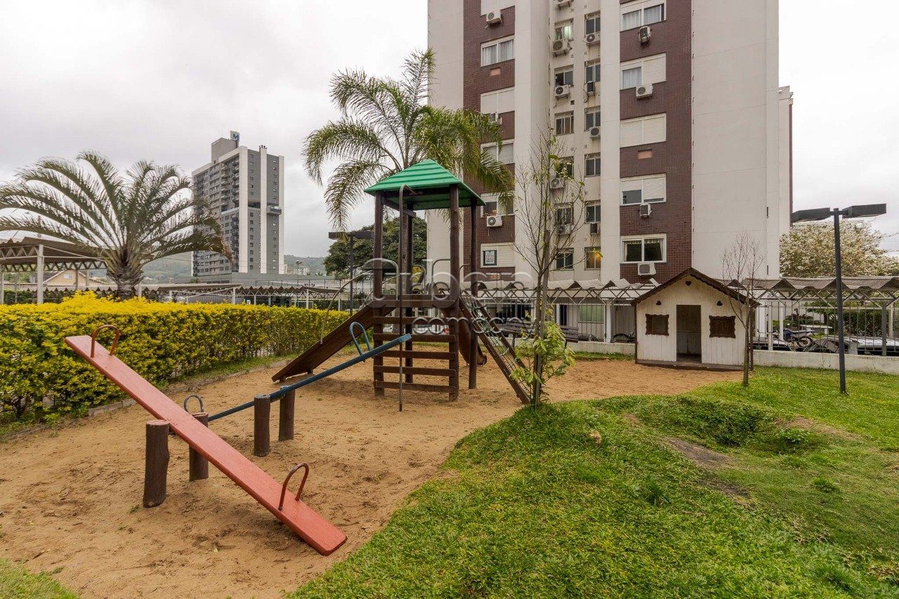 Apartamento com 84m², 3 quartos, 1 suíte, 1 vaga, no bairro Jardim Botânico em Porto Alegre