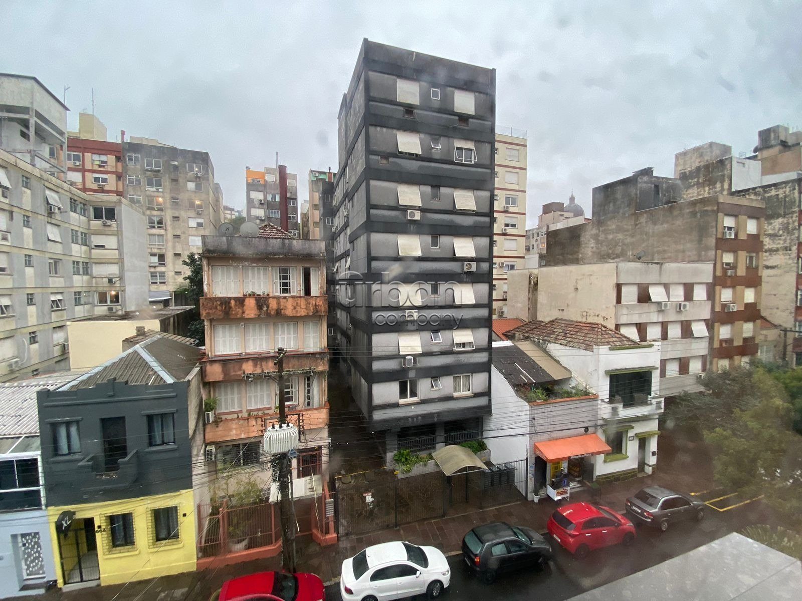 Apartamento com 62m², 2 quartos, 1 suíte, no bairro Centro Histórico em Porto Alegre
