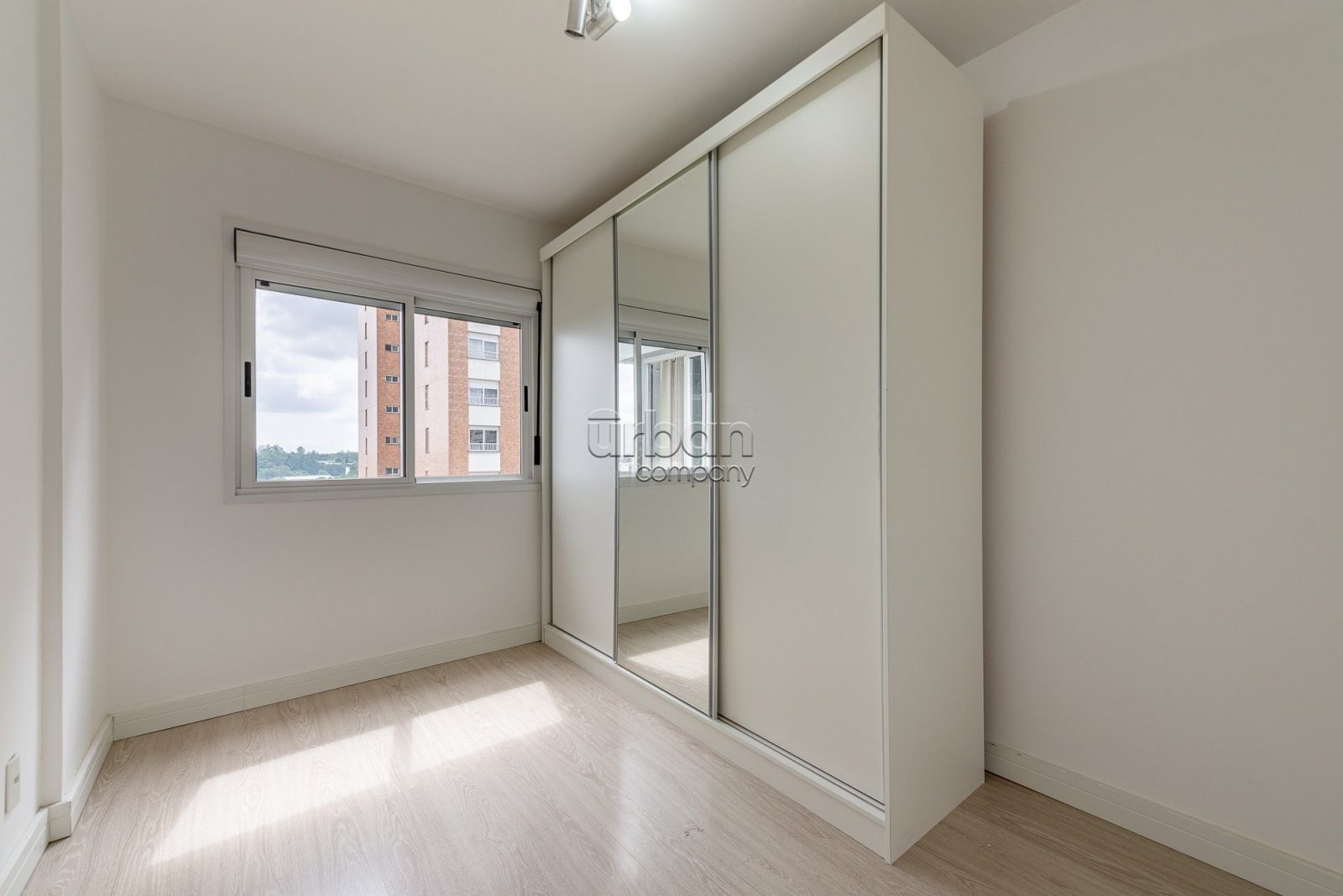 Apartamento com 83m², 2 quartos, 2 vagas, no bairro Central Parque em Porto Alegre