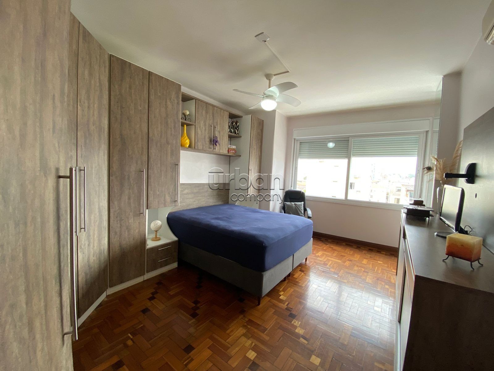 Apartamento com 117m², 3 quartos, 1 suíte, 1 vaga, no bairro Rio Branco em Porto Alegre
