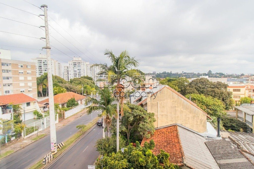 Apartamento com 77m², 2 quartos, 1 vaga, no bairro Passo da Areia em Porto Alegre