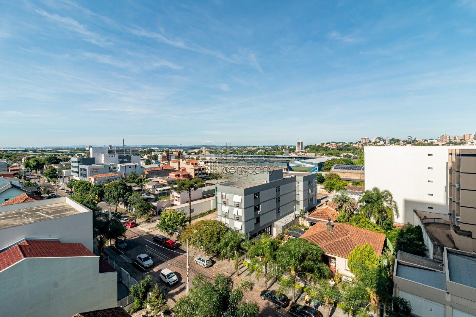 Apartamento com 81m², 3 quartos, 1 suíte, 1 vaga, no bairro Passo da Areia em Porto Alegre