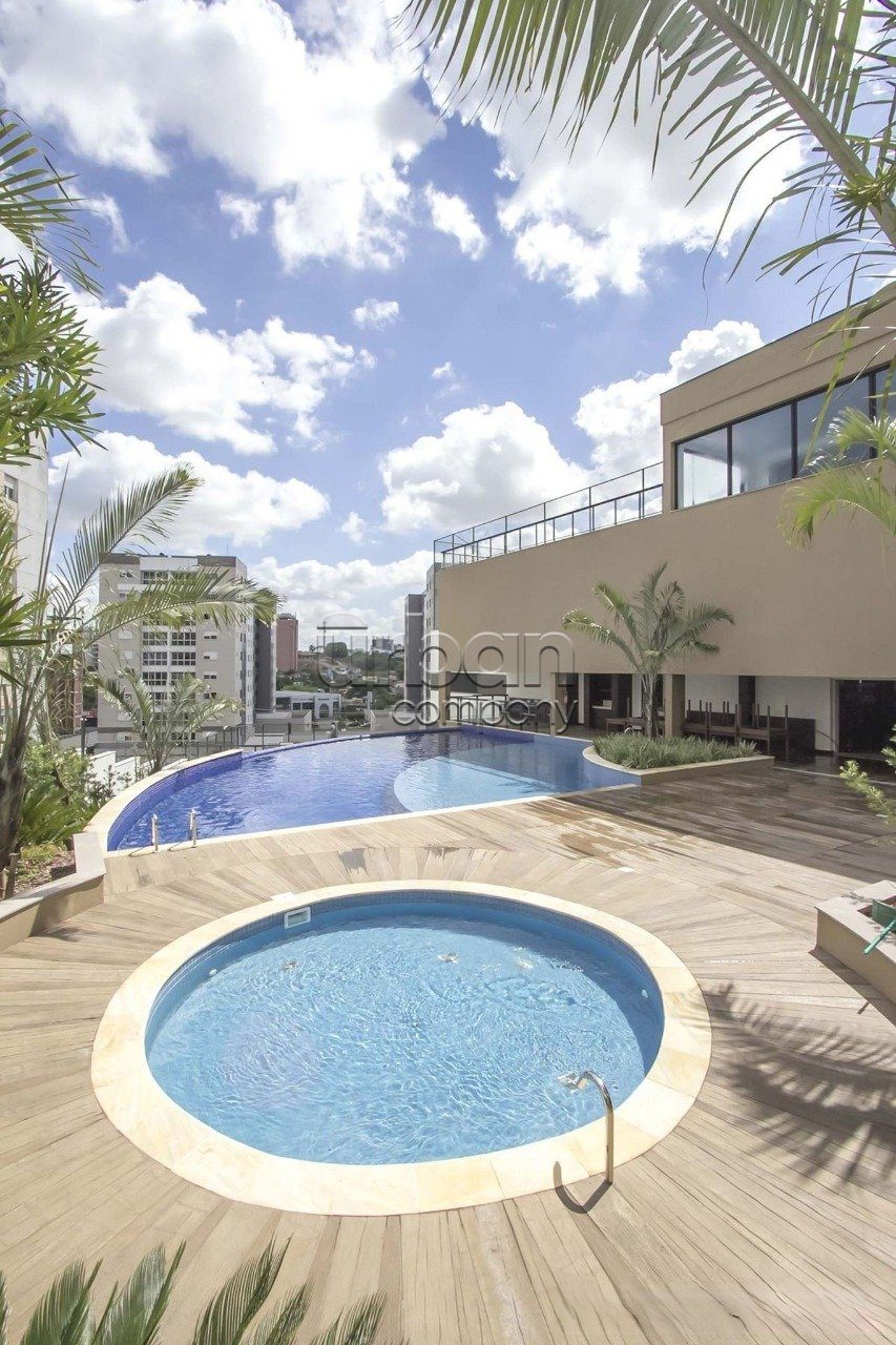 Apartamento Garden com 156m², 2 quartos, 2 suítes, 2 vagas, no bairro Chácara das Pedras em Porto Alegre