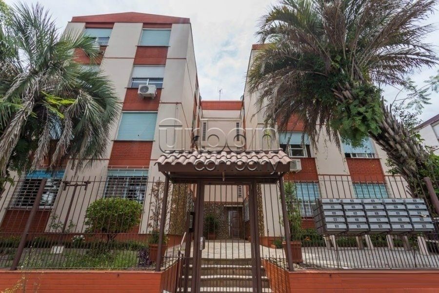 Apartamento com 59m², 3 quartos, 1 vaga, no bairro Passo da Areia em Porto Alegre