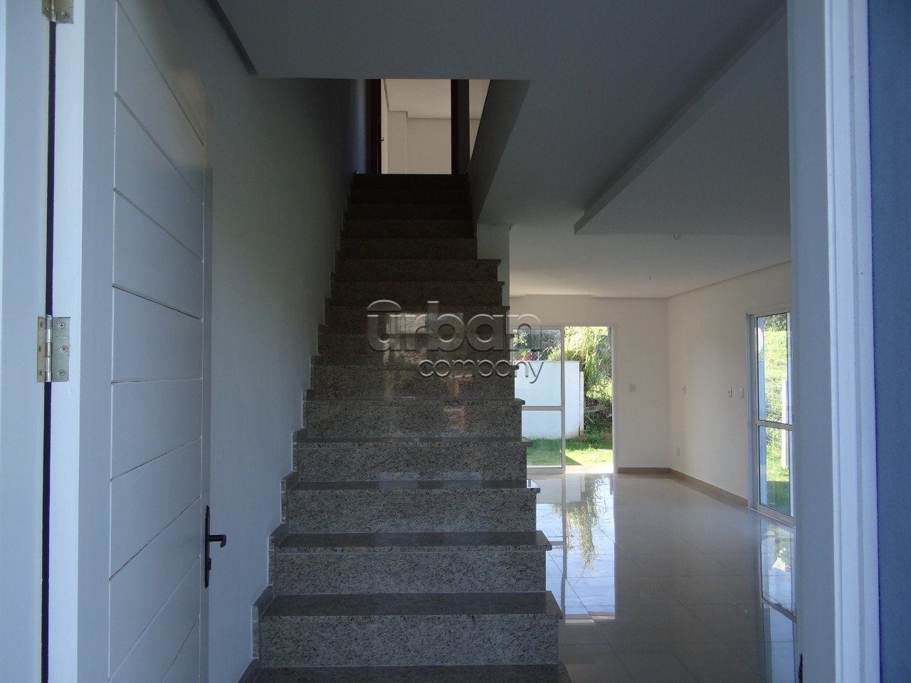 Casa com 110m², 3 quartos, 1 suíte, 2 vagas, no bairro Verdes Campos em Porto Alegre