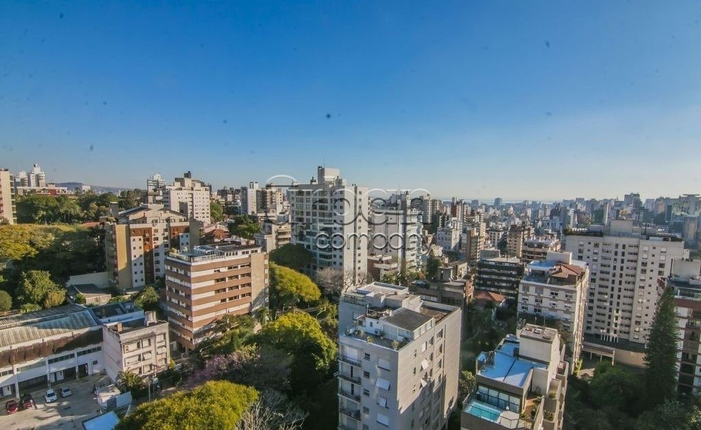 Cobertura com 751m², 4 quartos, 4 suítes, 4 vagas, no bairro Petrópolis em Porto Alegre