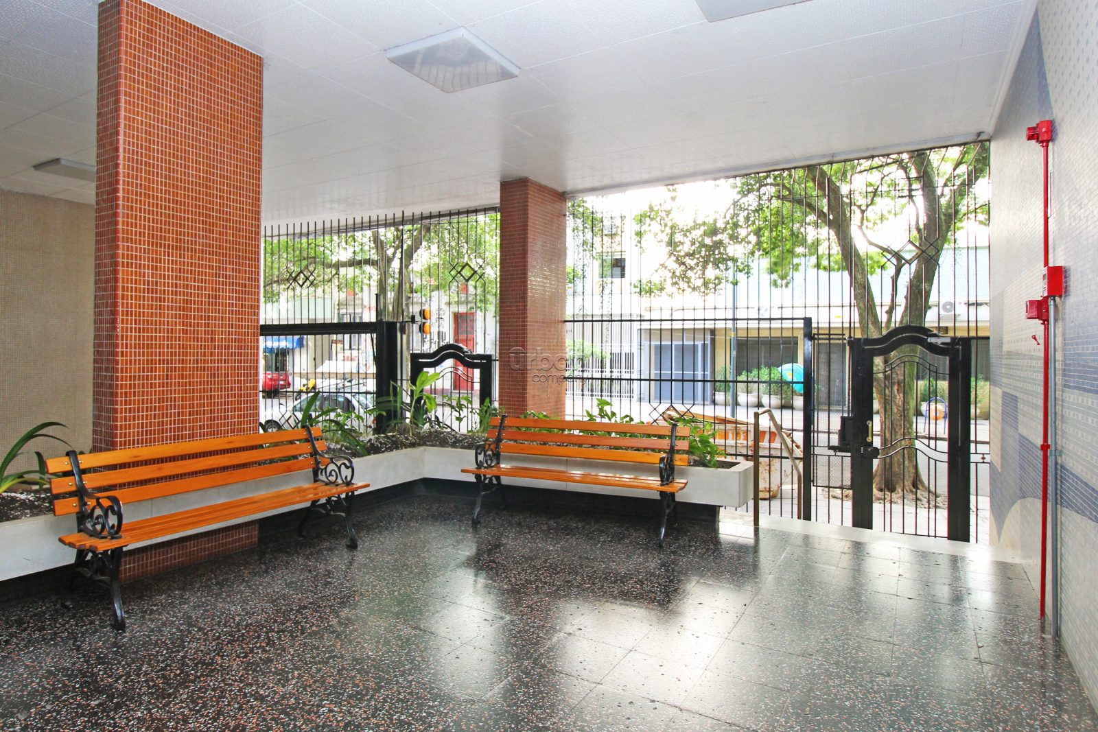 Apartamento Garden com 129m², 3 quartos, 3 suítes, no bairro Centro Histórico em Porto Alegre