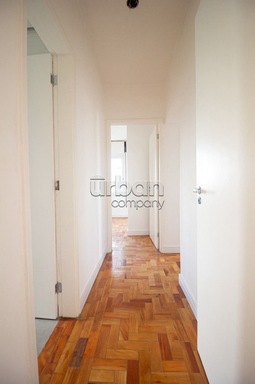 Apartamento com 95m², 3 quartos, 1 suíte, 2 vagas, no bairro Bela Vista em Porto Alegre
