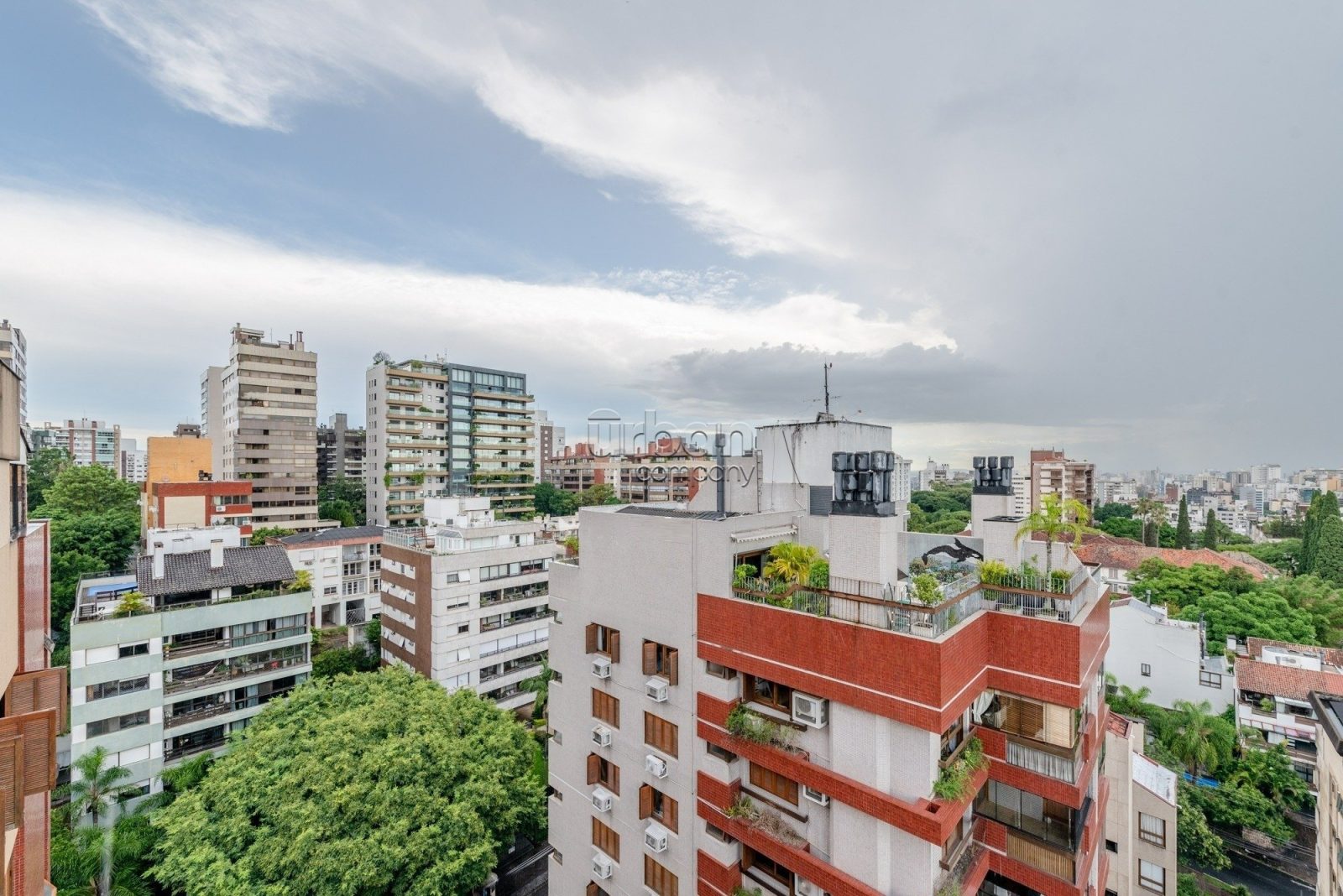 Cobertura com 416m², 4 quartos, 4 suítes, 4 vagas, no bairro Bela Vista em Porto Alegre