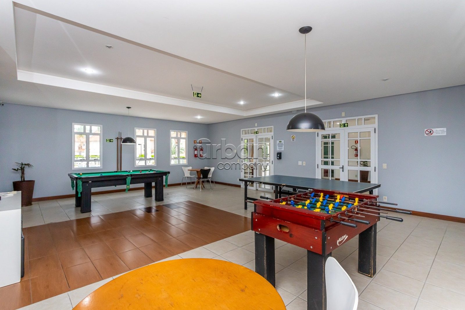 Casa em Condomínio com 157m², 4 quartos, 2 suítes, 2 vagas, no bairro Ecoville em Porto Alegre