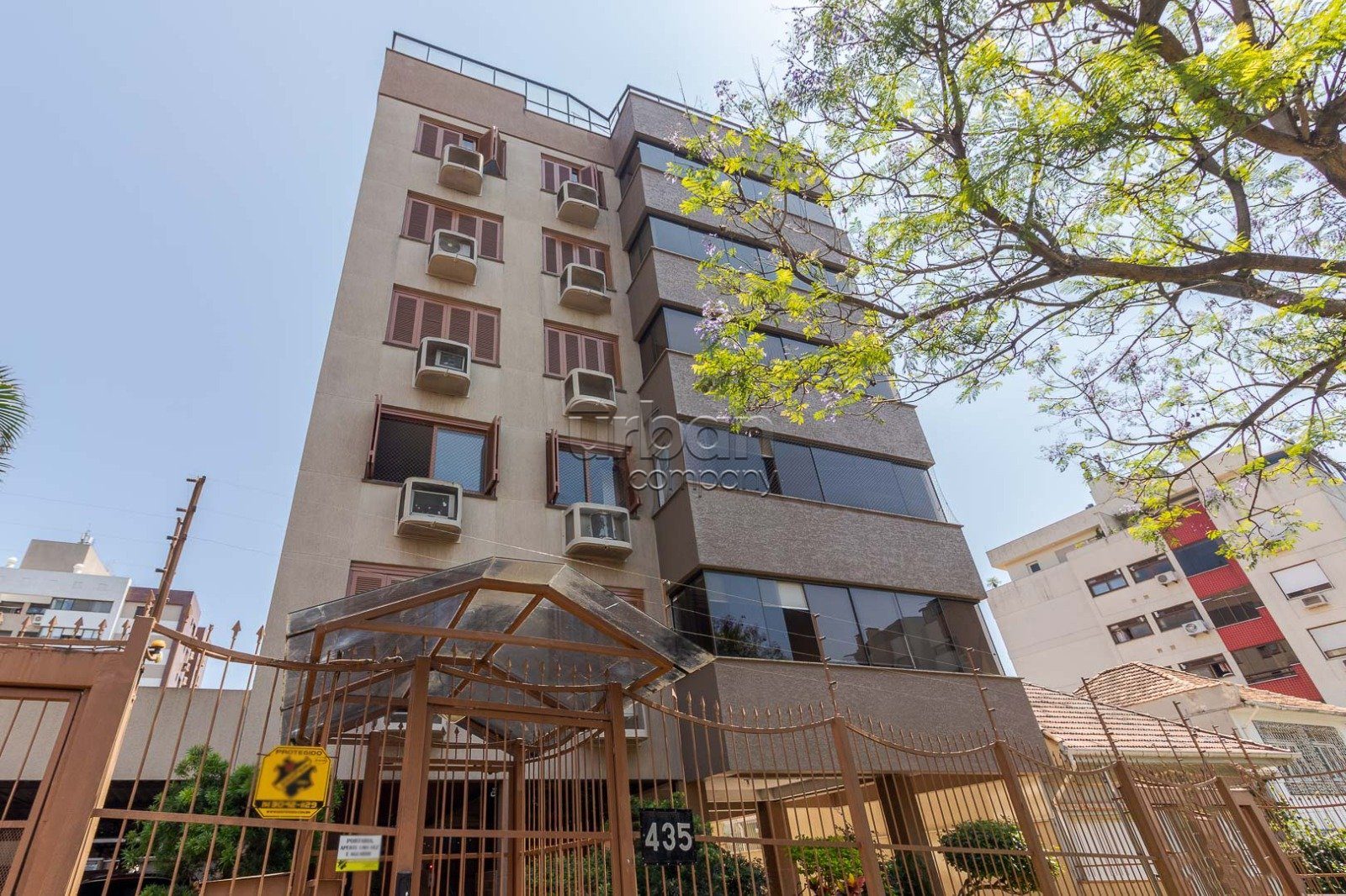 Apartamento com 123m², 3 quartos, 1 suíte, 2 vagas, no bairro Cristo Redentor em Porto Alegre