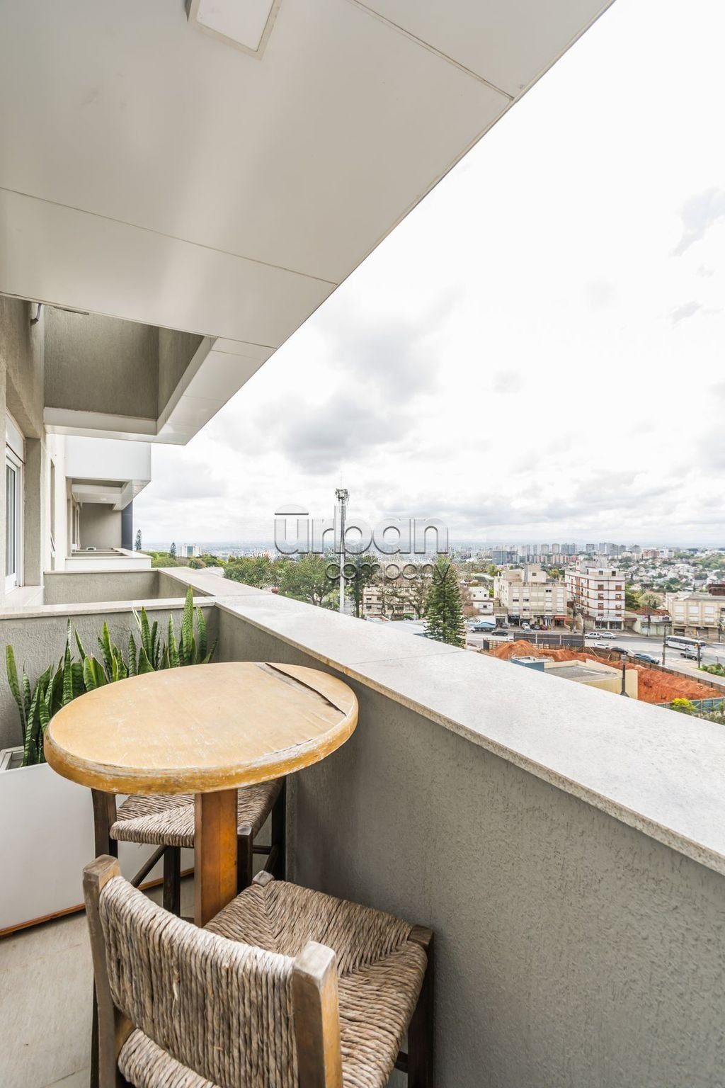 Apartamento com 51m², 1 quarto, 1 suíte, 1 vaga, no bairro Petrópolis em Porto Alegre