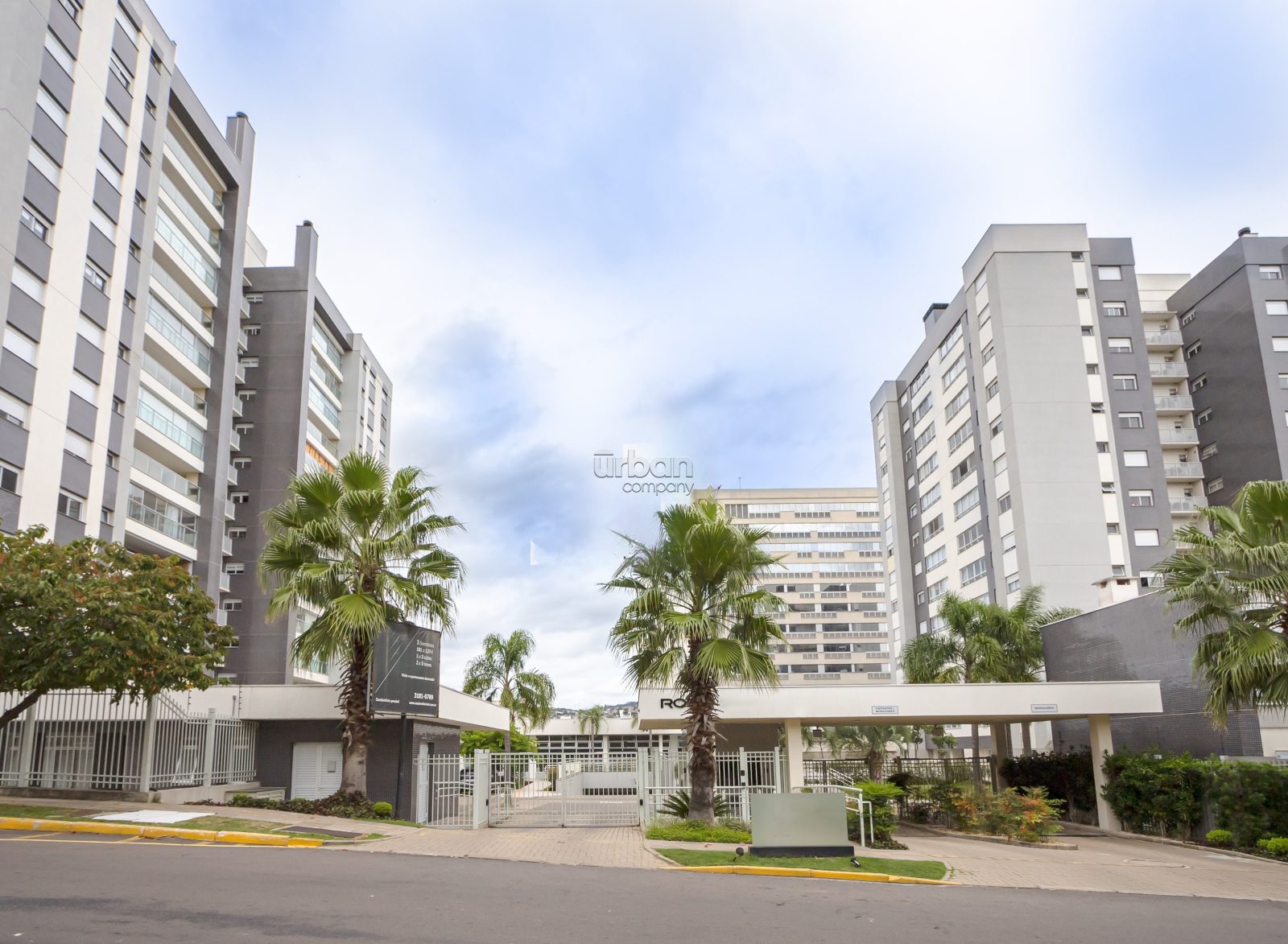 Apartamento com 101m², 3 quartos, 1 vaga, no bairro Central Parque em Porto Alegre