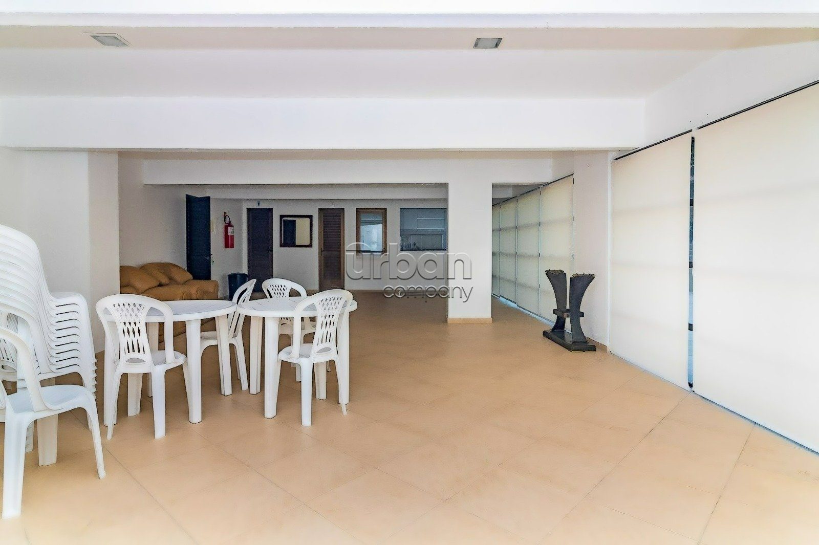Apartamento com 103m², 3 quartos, 1 suíte, 1 vaga, no bairro Petrópolis em Porto Alegre