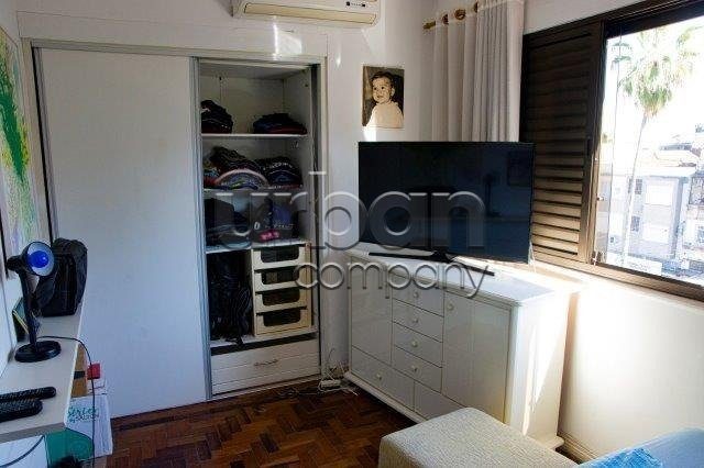Apartamento com 151m², 3 quartos, 1 suíte, 2 vagas, no bairro Petrópolis em Porto Alegre