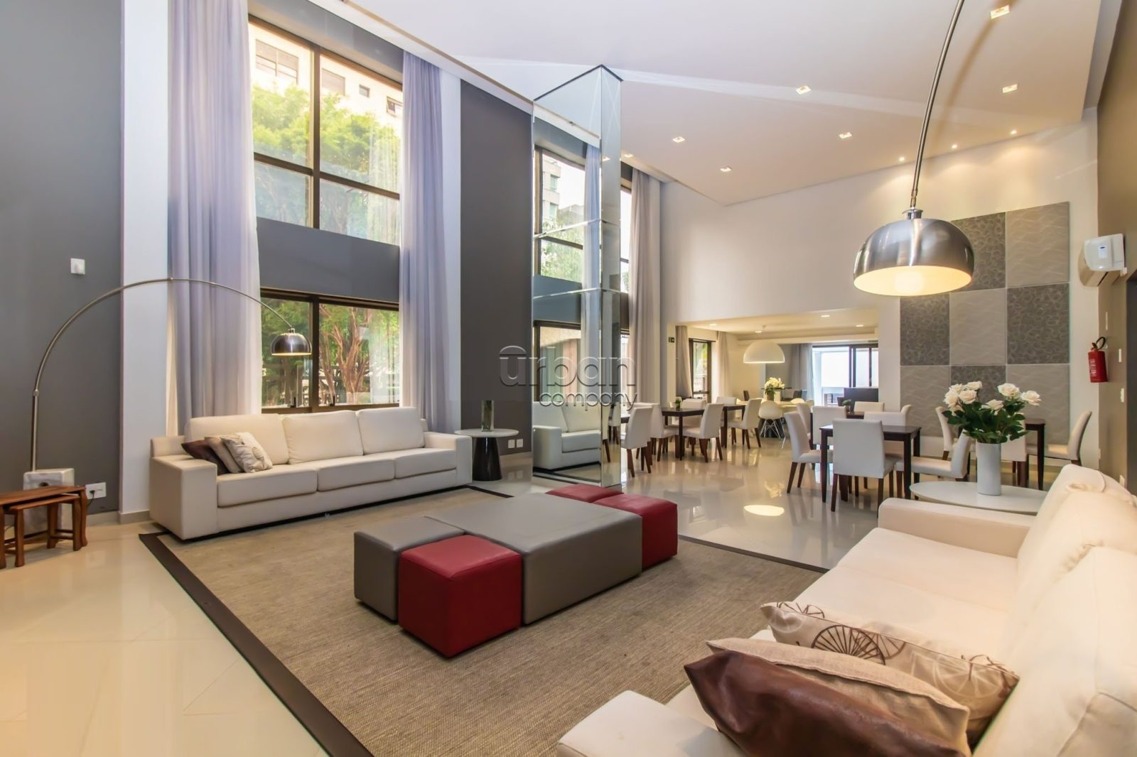 Apartamento com 276m², 3 quartos, 3 suítes, 4 vagas, no bairro Bela Vista em Porto Alegre