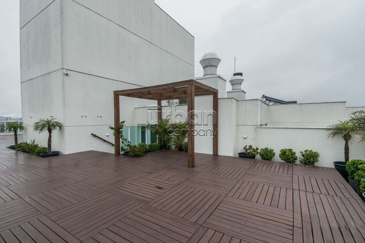 Apartamento com 80m², 3 quartos, 1 suíte, 2 vagas, no bairro Boa Vista em Porto Alegre