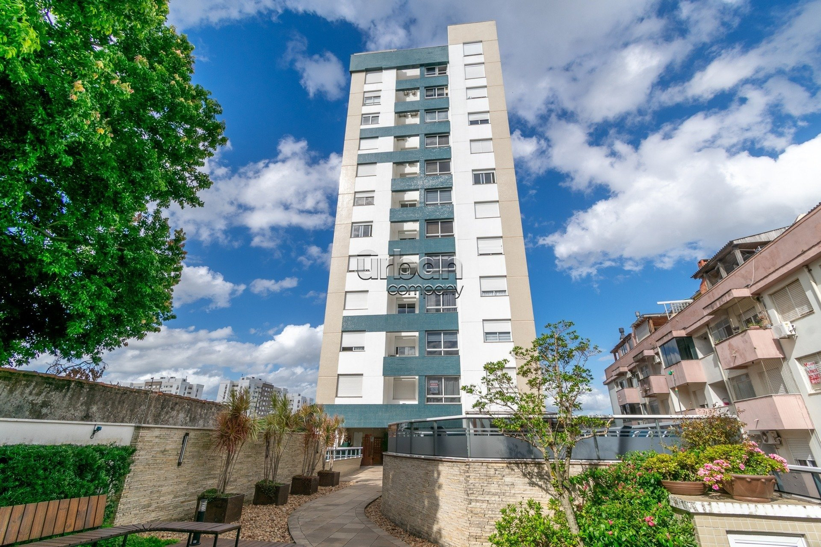 Foto do Edificio Village Bourbon