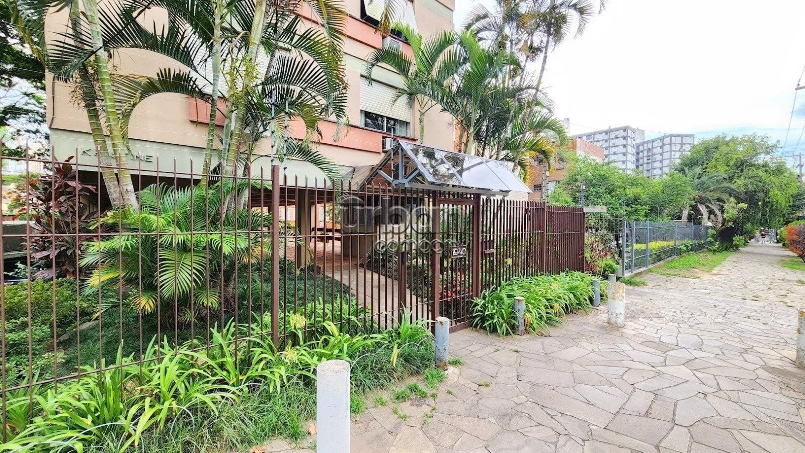 Foto do Edificio Kristine