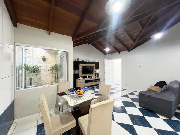 Nossa Senhora das Graças